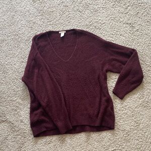 Women's fuzzy V-Neck Sweater in Burgundy